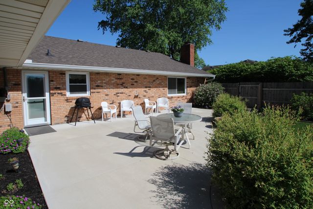 36 S Walnut Street, Pittsboro, IN 46167