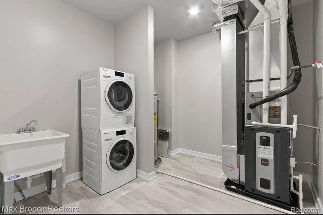 105 N Laurel Street D, Royal Oak, MI 48067