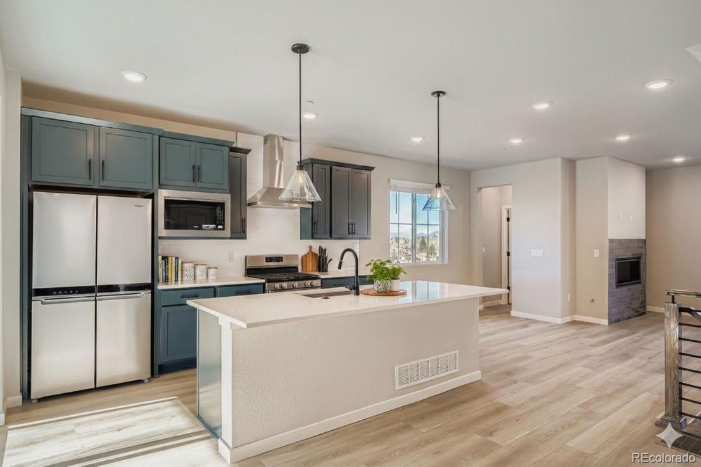 3868 W 83rd Lane, Westminster, CO 80031