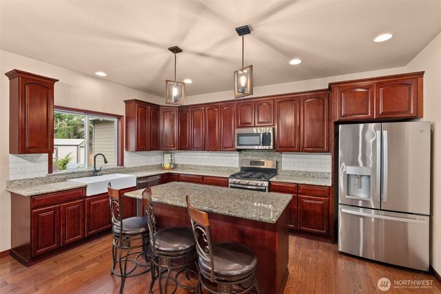 9220 Fox Ridge Lane SE, Olympia, WA 98513