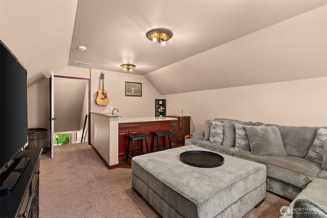 9220 Fox Ridge Lane SE, Olympia, WA 98513