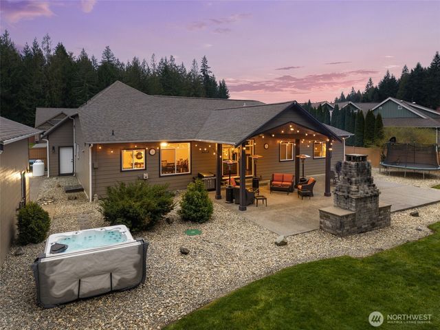 9220 Fox Ridge Lane SE, Olympia, WA 98513