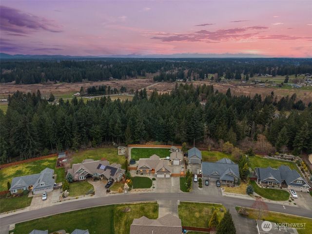 9220 Fox Ridge Lane SE, Olympia, WA 98513