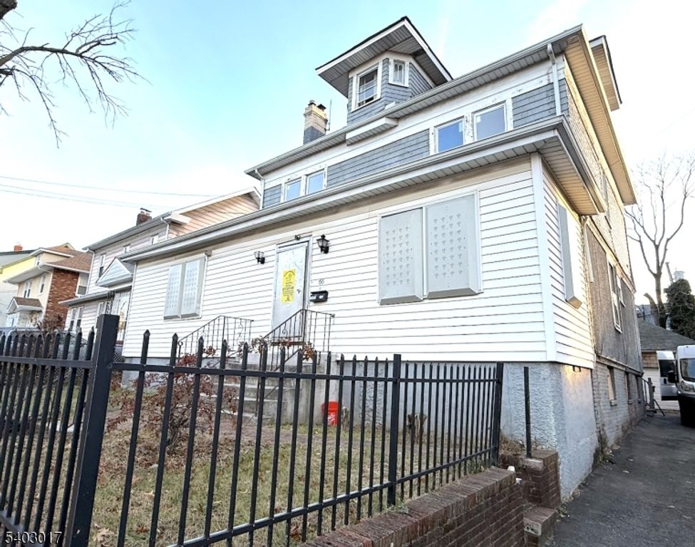 66 Scheerer Ave, Newark City, NJ 07112 — photo 2