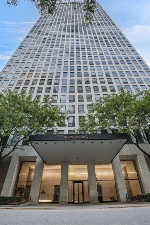 260 E Chestnut Street 2904, Chicago, IL 60611 — photo 5