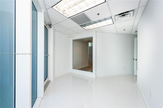 40 SW 13th Street 902, Miami, FL 33130