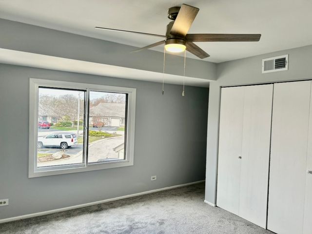 126 Honeysuckle Court, Rolling Meadows, IL 60008