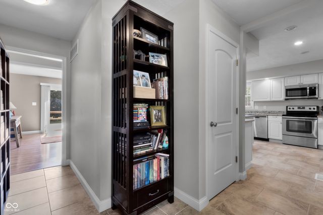13953 Oak Ridge Road, Carmel, IN 46032