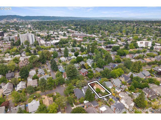 1724 Ne 49TH Ave, Portland, OR 97213