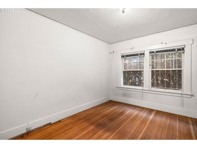 1724 Ne 49TH Ave, Portland, OR 97213