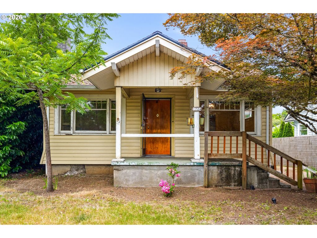 1724 Ne 49TH Ave, Portland, OR 97213