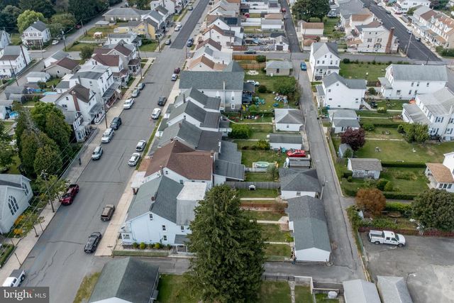 126 W WHITE ST, Summit Hill, PA 18250