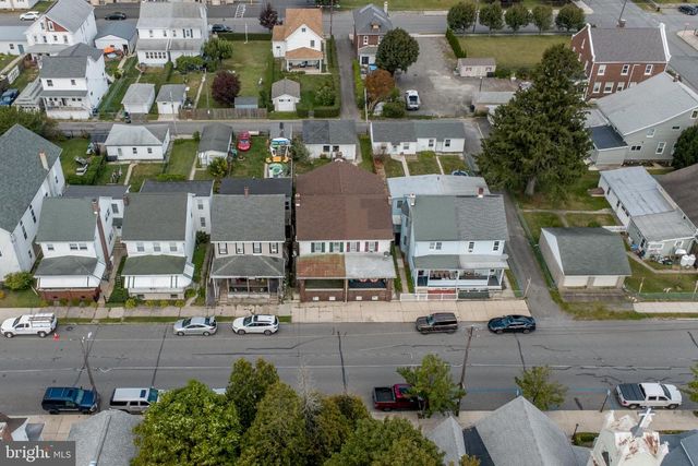 126 W WHITE ST, Summit Hill, PA 18250