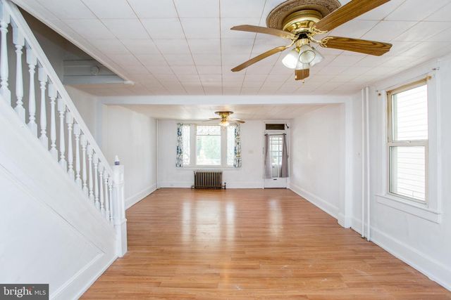 126 W WHITE ST, Summit Hill, PA 18250