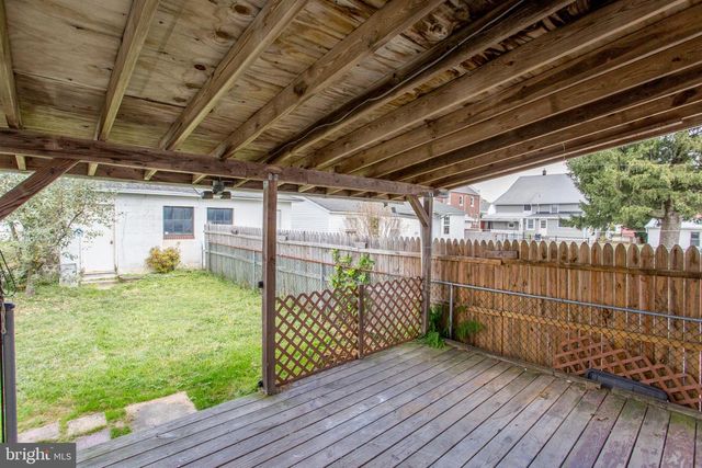 126 W WHITE ST, Summit Hill, PA 18250