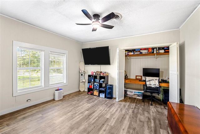 204 Gordon St Street, Dequincy, LA 70633