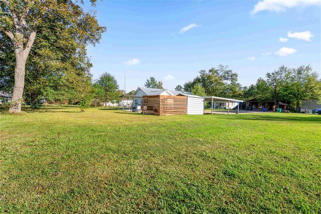 204 Gordon St Street, Dequincy, LA 70633