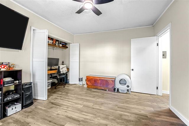 204 Gordon St Street, Dequincy, LA 70633