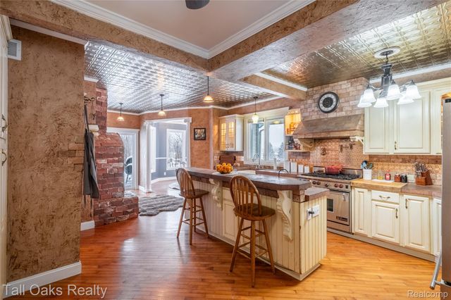 9198 Hegel Road, Atlas Township, MI 48438