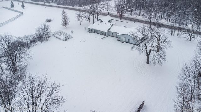 9198 Hegel Road, Atlas Township, MI 48438