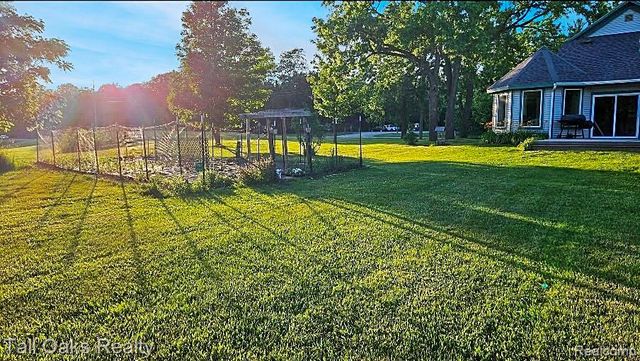 9198 Hegel Road, Atlas Township, MI 48438