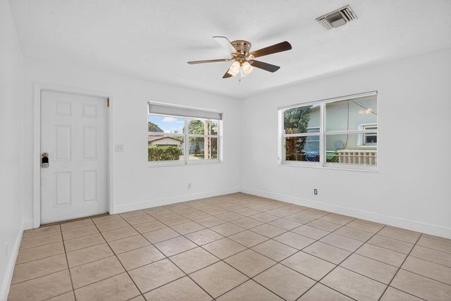 1701 NE 55th Street, Fort Lauderdale, FL 33334
