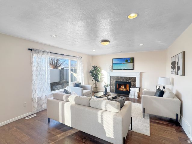 4151 W RED ORCHARD WAY, West Jordan, UT 84084