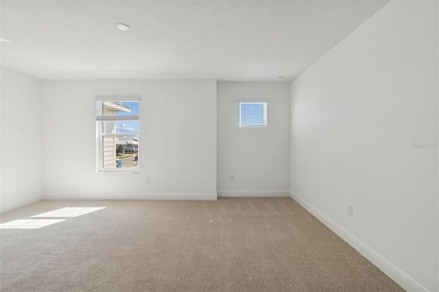 8011 SEAFLOWER PARKWAY, Bradenton, FL 34210