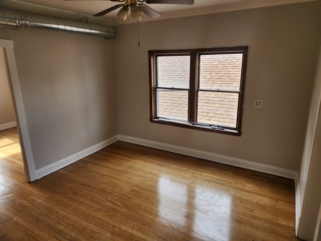 2835 W Byron Street 2E, Chicago, IL 60618