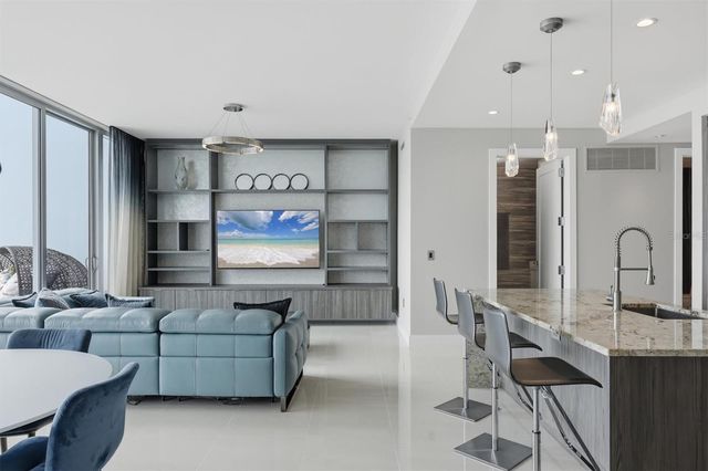 1155 N GULFSTREAM AVENUE 807, Sarasota, FL 34236