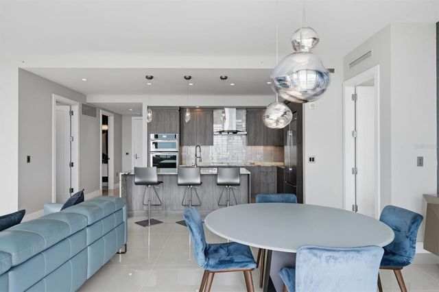 1155 N GULFSTREAM AVENUE 807, Sarasota, FL 34236