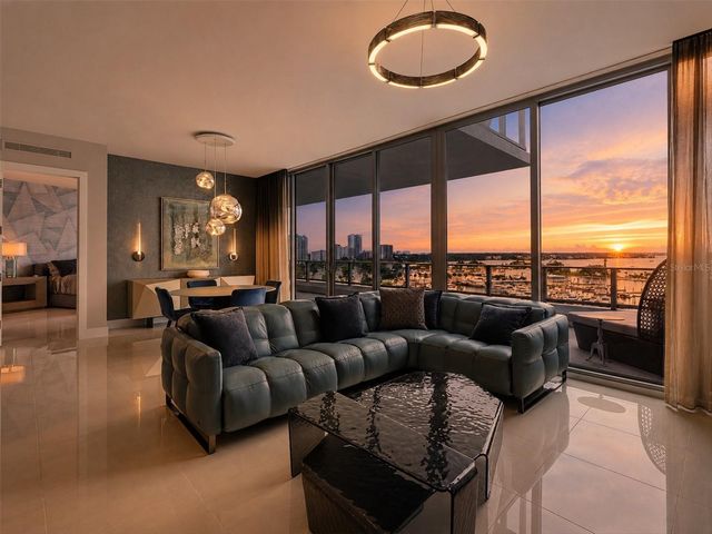 1155 N GULFSTREAM AVENUE 807, Sarasota, FL 34236