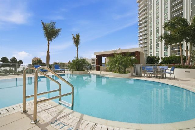 1155 N GULFSTREAM AVENUE 807, Sarasota, FL 34236