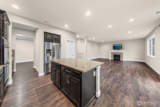 18815 Greenwood Place E, Bonney Lake, WA 98391