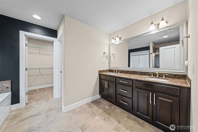 18815 Greenwood Place E, Bonney Lake, WA 98391