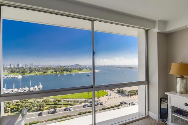 1770 Avenida del Mundo 1004, Coronado, CA 92118