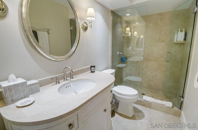 1770 Avenida del Mundo 1004, Coronado, CA 92118