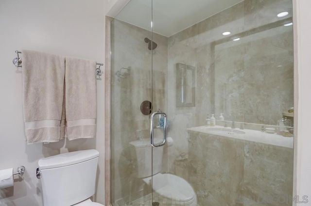 1770 Avenida del Mundo 1004, Coronado, CA 92118