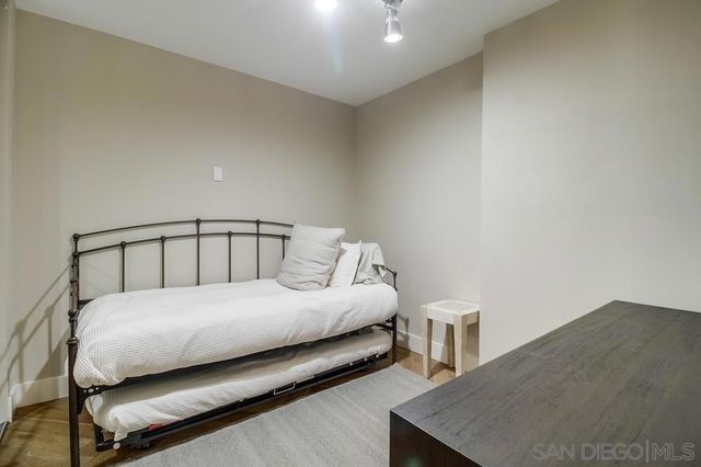 1770 Avenida del Mundo 1004, Coronado, CA 92118