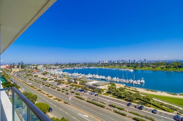 1770 Avenida del Mundo 1004, Coronado, CA 92118