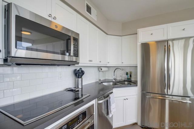 1770 Avenida del Mundo 1004, Coronado, CA 92118