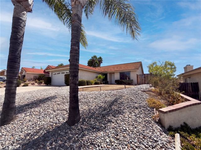 25431 Pistache Court, Murrieta, CA 92563