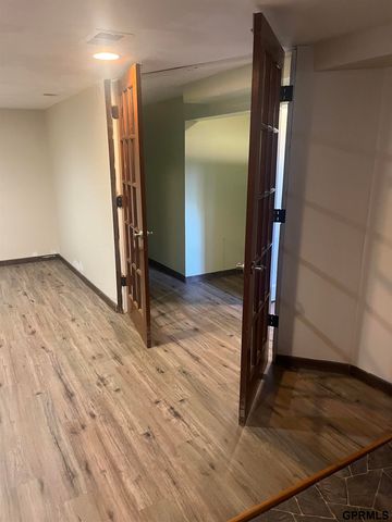 310 Hillcrest Drive, Plattsmouth, NE 68048