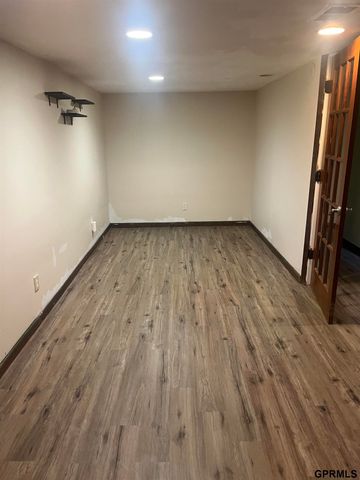 310 Hillcrest Drive, Plattsmouth, NE 68048