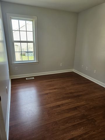 212 Jennings Cir, Tullahoma, TN 37388