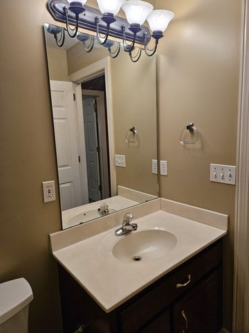 212 Jennings Cir, Tullahoma, TN 37388
