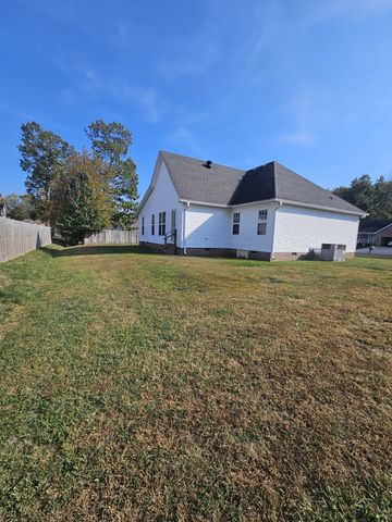 212 Jennings Cir, Tullahoma, TN 37388