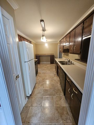 212 Jennings Cir, Tullahoma, TN 37388