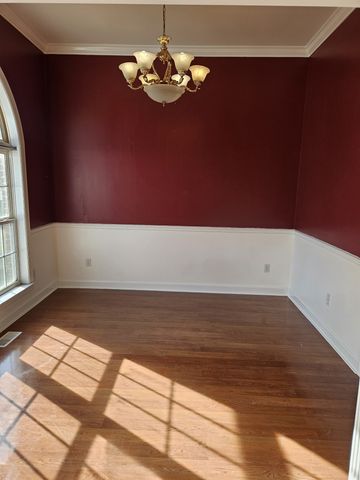 212 Jennings Cir, Tullahoma, TN 37388