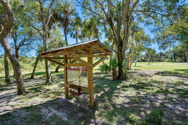 4108 Mariner Oaks Way, St Lucie Village, FL 34946